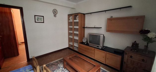 Foto 2 de Pis en venda a Santurtzi de 3 habitacions i 55 m²