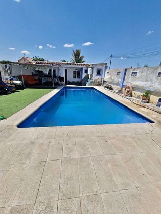 Foto 2 de Chalet en venta en Viso de San Juan (El) de 3 habitaciones con piscina y jardín