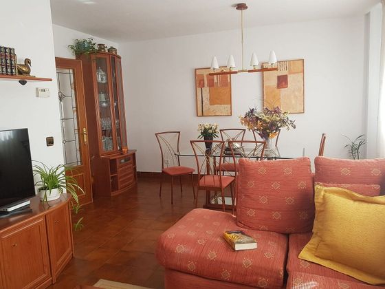 Foto 2 de Chalet en venta en Palazuelos de Eresma de 4 habitaciones con jardín y calefacción