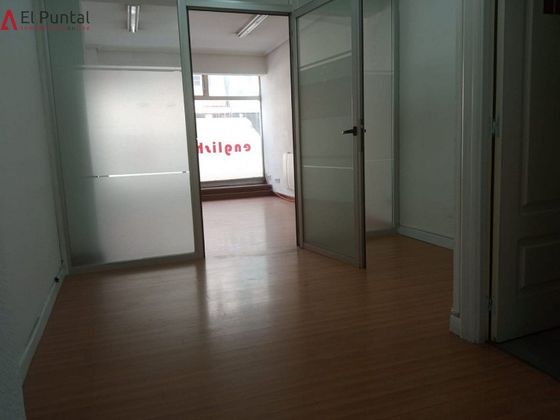 Foto 1 de Oficina en alquiler en Centro - Ayuntamiento de 130 m²