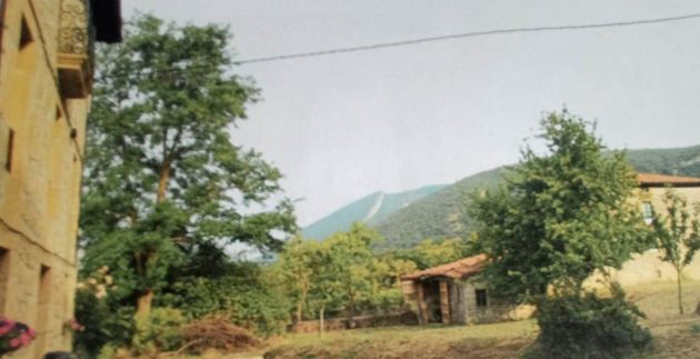 Foto 1 de Terreny en venda a Valle de Tobalina de 383 m²