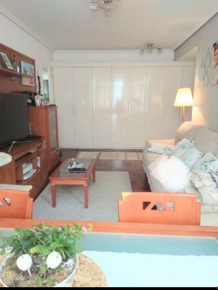 Foto 1 de Pis en venda a Txurdinaga de 2 habitacions amb garatge i calefacció