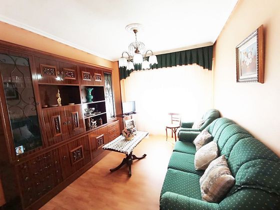 Foto 1 de Pis en venda a Otxarkoaga de 2 habitacions amb terrassa i calefacció