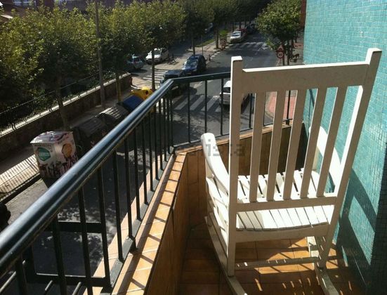 Foto 2 de Pis en venda a Sestao de 3 habitacions amb garatge i balcó