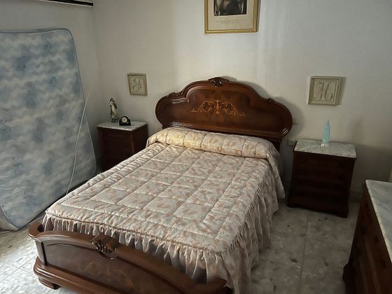 Foto 1 de Venta de casa adosada en Añover de Tajo de 4 habitaciones con jardín y calefacción