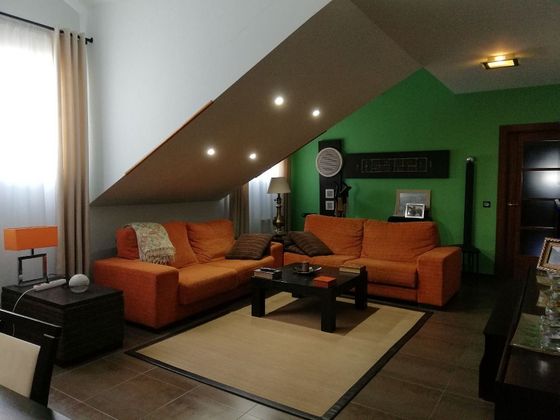 Foto 2 de Àtic en venda a Herencia de 2 habitacions amb garatge i aire acondicionat