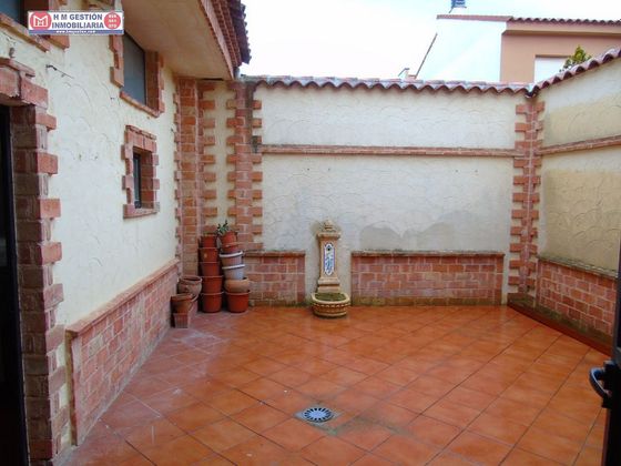Foto 1 de Casa adossada en venda a Alcázar de San Juan de 2 habitacions amb terrassa i garatge