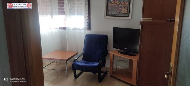 Foto 2 de Pis en lloguer a Alcázar de San Juan de 2 habitacions amb garatge i mobles