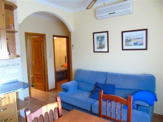 Foto 1 de Alquiler de piso en Alcázar de San Juan de 2 habitaciones con muebles y aire acondicionado