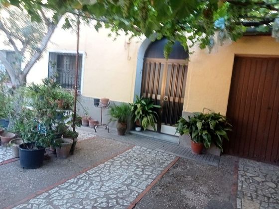 Foto 1 de Casa adossada en venda a Torrijos de 4 habitacions amb piscina i calefacció