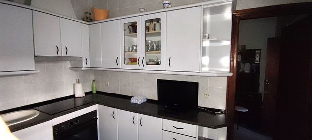 Foto 2 de Casa en venda a Torrijos de 3 habitacions amb aire acondicionat i calefacció