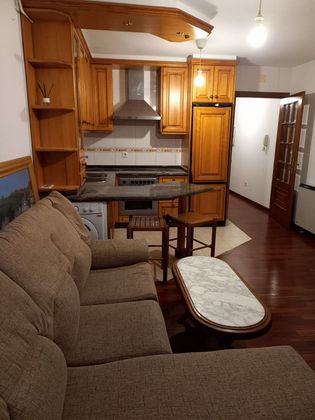 Foto 2 de Dúplex en venta en Ames de 2 habitaciones con garaje y calefacción