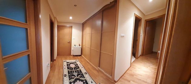 Foto 1 de Piso en alquiler en Laracha (A) de 2 habitaciones con garaje y muebles