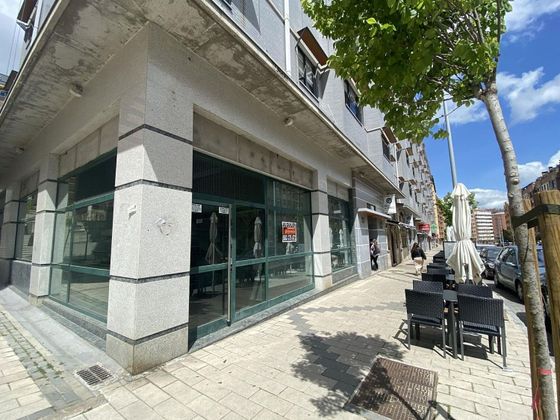 Foto 2 de Alquiler de local en calle Manuel Azaña de 233 m²