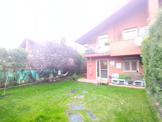 Foto 1 de Xalet en venda a calle Del Bandoneón de 4 habitacions amb terrassa i garatge