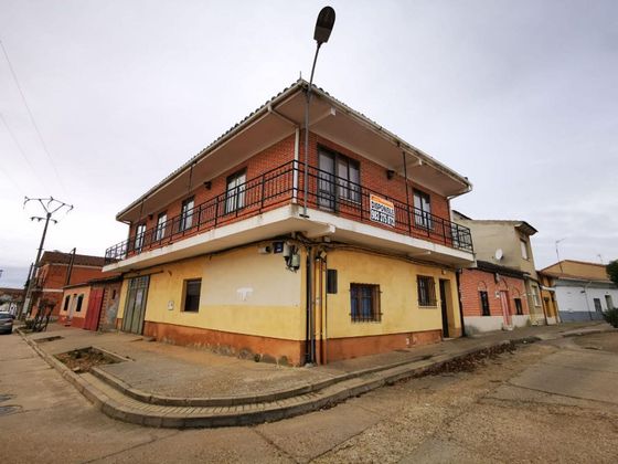 Foto 1 de Casa en venda a Serrada de 4 habitacions amb terrassa i garatge