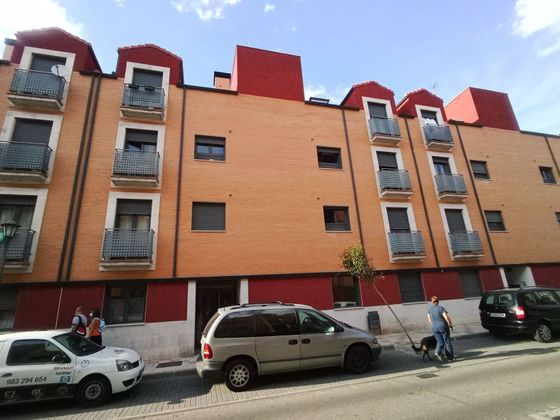 Foto 1 de Venta de piso en Santovenia de Pisuerga de 2 habitaciones con terraza y garaje