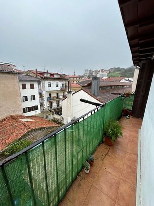 Foto 2 de Pis en venda a calle Nagusia de 3 habitacions amb balcó i calefacció