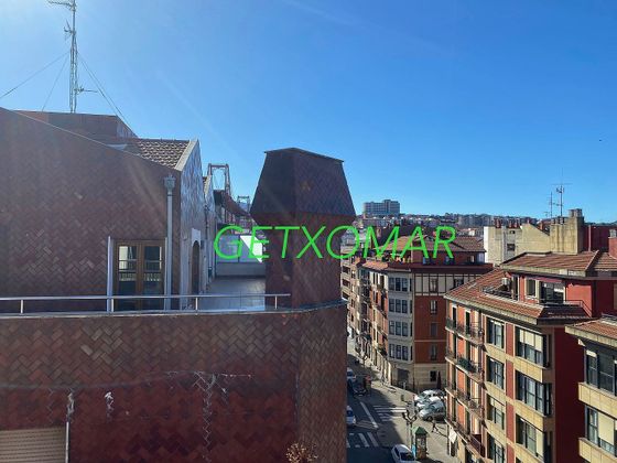Foto 2 de Àtic en venda a calle Mayor de 3 habitacions amb terrassa i garatge