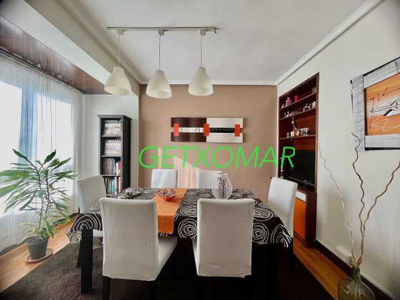 Foto 2 de Pis en venda a Villamonte de 4 habitacions amb terrassa i calefacció