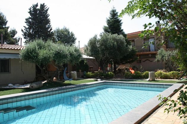 Foto 1 de Xalet en venda a calle Alberjeros de 5 habitacions amb terrassa i piscina