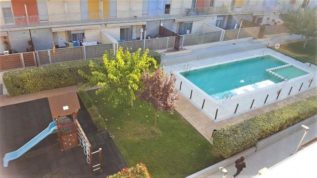 Foto 2 de Dúplex en venda a Cadrete de 3 habitacions amb terrassa i piscina