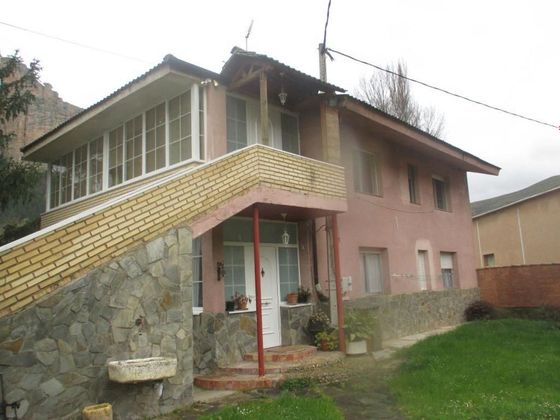 Foto 1 de Casa rural en venta en Nalda de 7 habitaciones con garaje y jardín