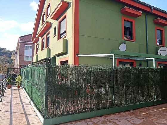 Foto 1 de Casa en venda a calle El Alisu de 4 habitacions amb terrassa i calefacció