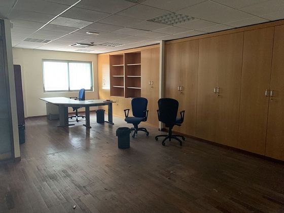 Foto 2 de Oficina en venda a Casco Antiguo - Centro de 210 m²