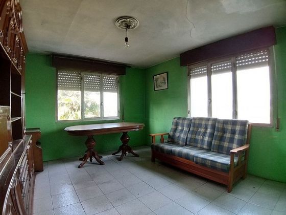 Foto 1 de Casa en venta en Verín de 3 habitaciones con terraza y garaje