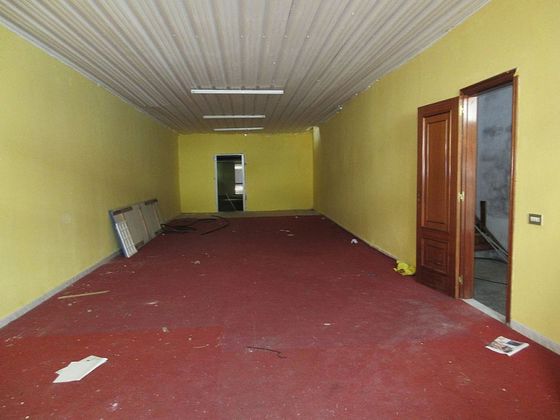 Foto 2 de Casa en venda a Monforte de Lemos de 270 m²