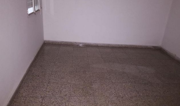 Foto 2 de Venta de piso en Ribadavia de 3 habitaciones con terraza