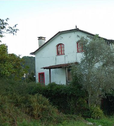 Foto 1 de Chalet en venta en Ponteareas de 6 habitaciones con terraza y jardín