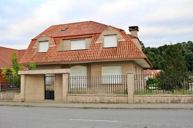 Foto 1 de Casa en venda a Sobrán de 5 habitacions amb terrassa i garatge