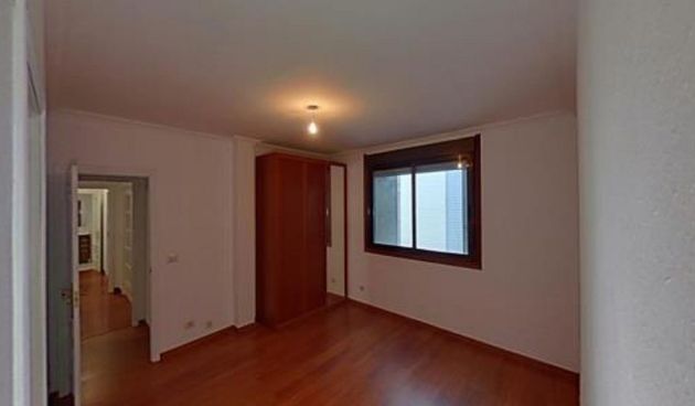 Foto 2 de Venta de piso en Areal – Zona Centro de 3 habitaciones con ascensor