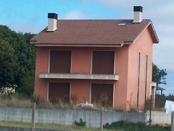 Foto 1 de Casa en venda a calle Salgueiriños de 4 habitacions amb terrassa i garatge