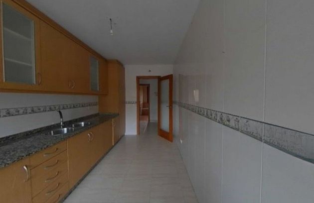 Foto 2 de Pis en venda a Moraña de 3 habitacions amb garatge i calefacció