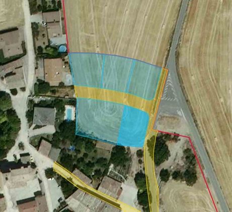 Foto 2 de Venta de terreno en Yerri de 2976 m²