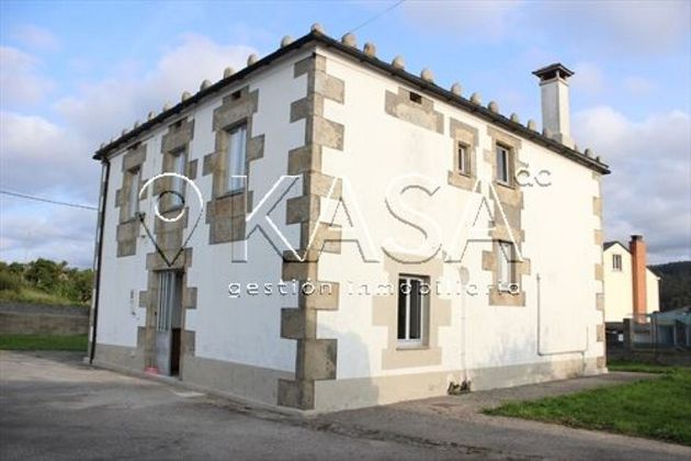 Foto 1 de Casa en venda a calle Ceranzos Xove de 4 habitacions amb jardí i calefacció