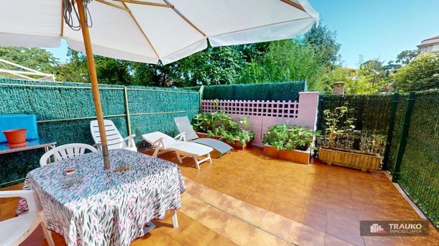 Foto 1 de Dúplex en venta en Noja de 2 habitaciones con terraza y piscina