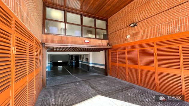 Foto 2 de Garaje en venta en Matiko-Ciudad Jardín de 12 m²