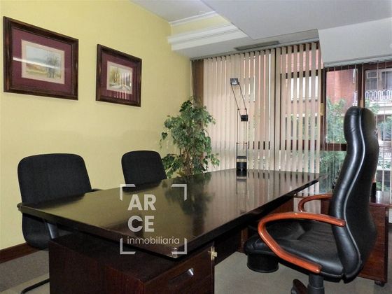 Foto 2 de Oficina en venta en Indautxu con garaje y aire acondicionado