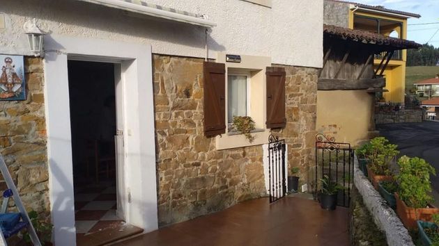 Foto 1 de Casa en venta en Ribadesella de 3 habitaciones con terraza y garaje