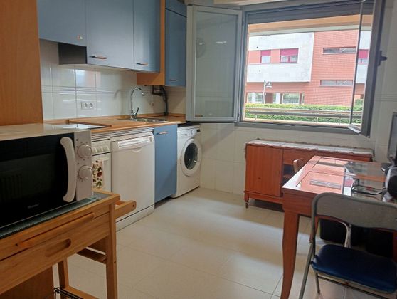 Foto 1 de Piso en venta en Portillejo - Valdegastea de 3 habitaciones con terraza y garaje