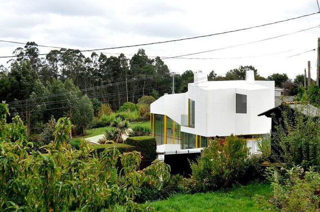Foto 2 de Casa en venda a Dexo  -Lorbé de 5 habitacions amb terrassa i jardí
