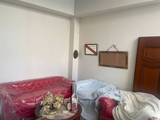 Foto 1 de Casa adossada en venda a Centro - Valladolid de 2 habitacions amb terrassa