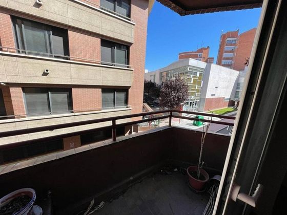 Foto 2 de Pis en venda a calle De Santa Lucía de 3 habitacions amb terrassa i garatge