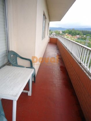 Foto 1 de Pis en venda a Ponteareas de 3 habitacions amb terrassa i balcó