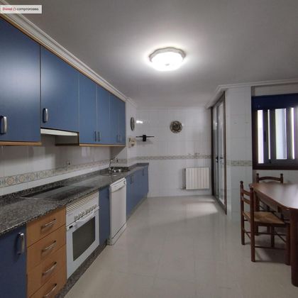 Foto 1 de Pis en venda a Porriño (O) de 3 habitacions amb garatge i calefacció