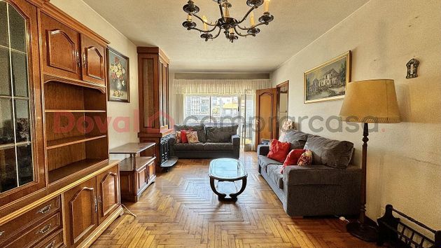 Foto 2 de Pis en venda a Porriño (O) de 3 habitacions amb garatge i balcó